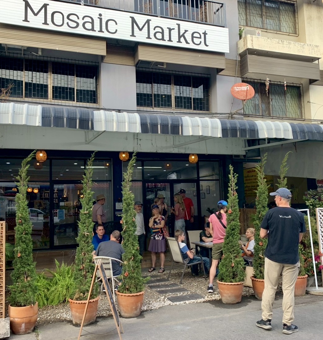 Mosaic Market & Cafe Chiang Mai
